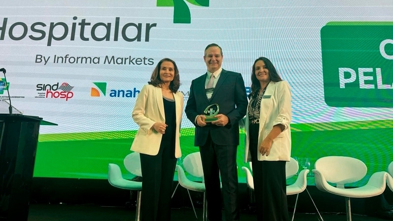 Waleska Santos, Paulo Hoff e Juliana Vicente