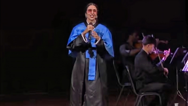 Marisa Monte recebe título de doutora honoris causa da USP nesta segunda